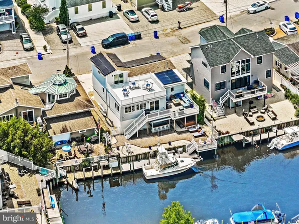 86 Morton Dr, Manahawkin, NJ 08050