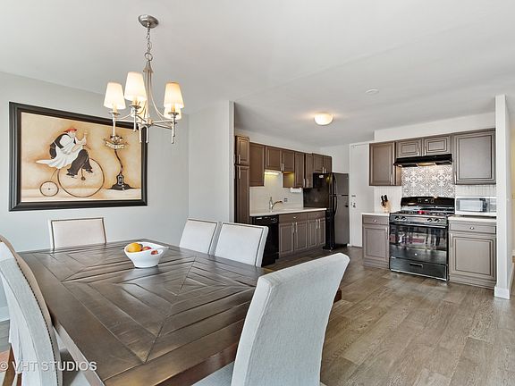5th image of 165 N Kenilworth Ave APT 1B