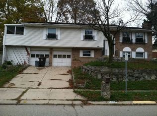 1401 Sherwood Forest Dr, Dayton, OH 45449