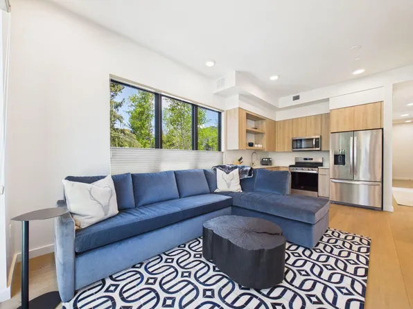 120 8th St E Unit 203, Ketchum, ID 83340