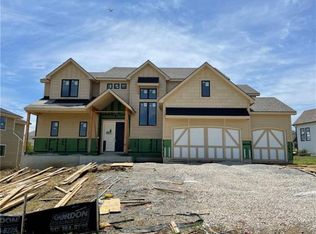 11907 W 167th Ter, Overland Park, KS 66221