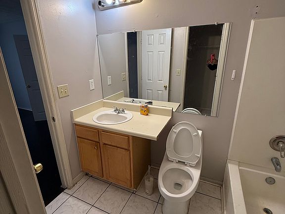 5th image of 3904 Conley Downs Ln