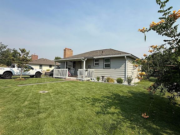 3rd image of 4008 W 2nd Ave
