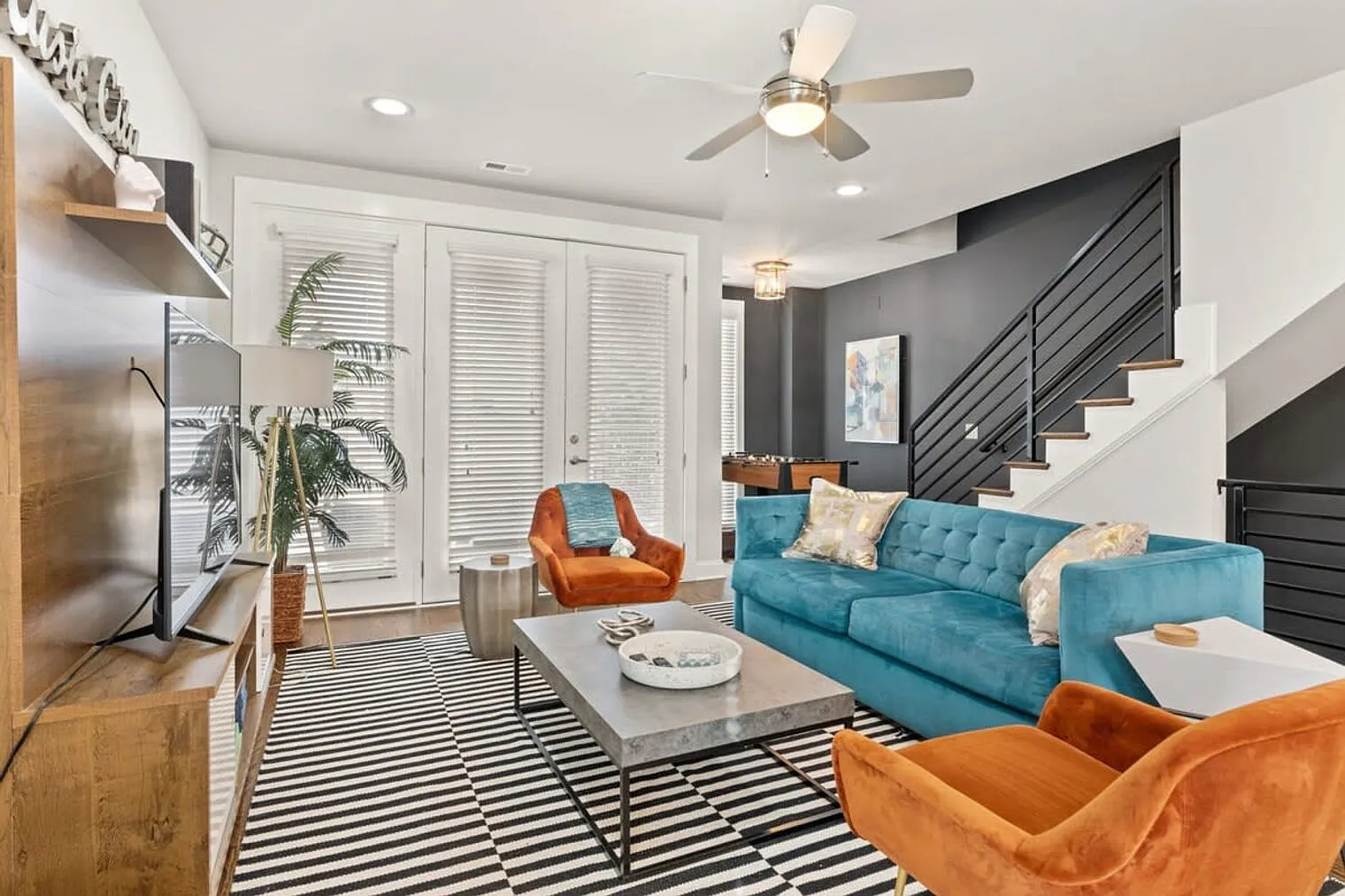 4 bed, 3.0 bath, 2174 sqft, $4,690 — Photo 4