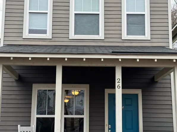 26 Danbury Ct, Pittsboro, NC 27312