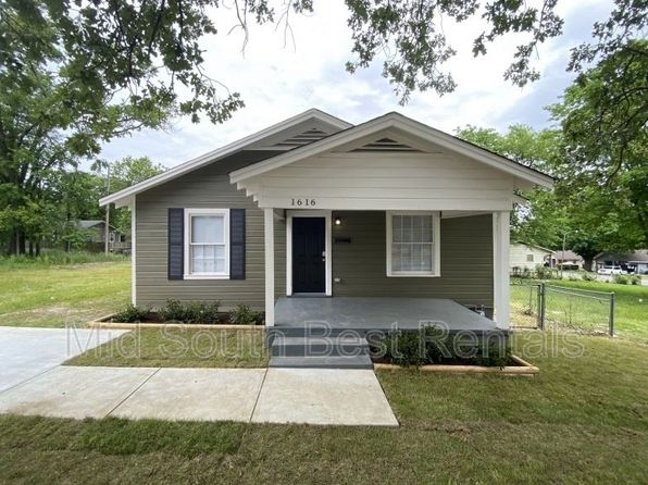 1616 Wright Ave