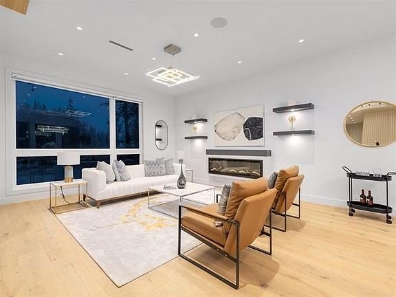 5th image of 2589 141st St