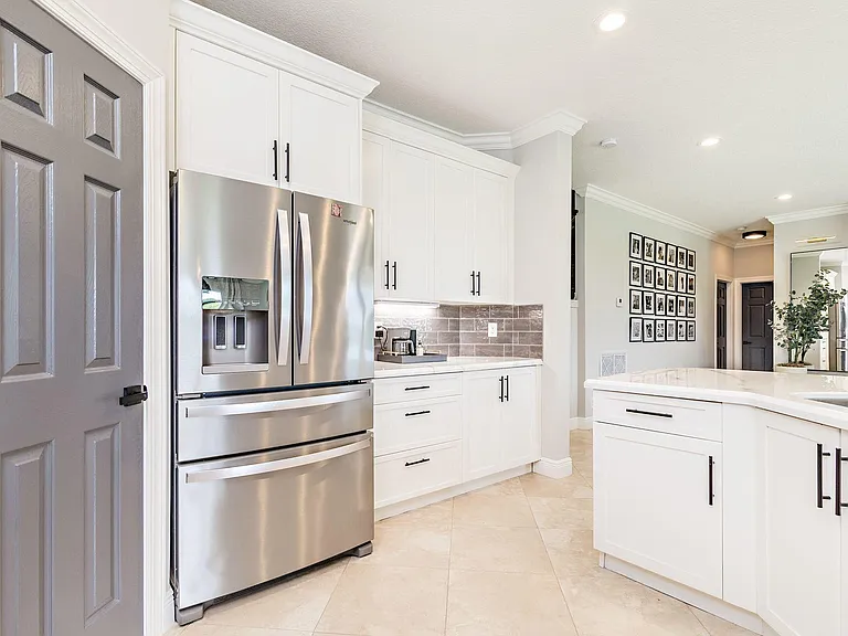 11137 Grandview Mnr — Photo 10