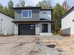 113 Rosenburg St, Moncton, NB E1G 6E9