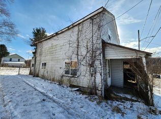 79 2nd St, Westland, PA 15378