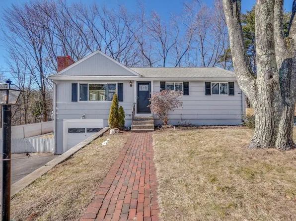 32 Highgate Rd, Marlborough, MA 01752