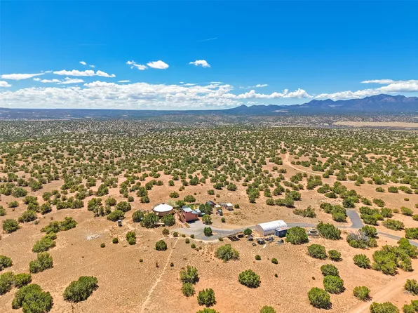 195 Horny Toad Rd, Cerrillos, NM 87010