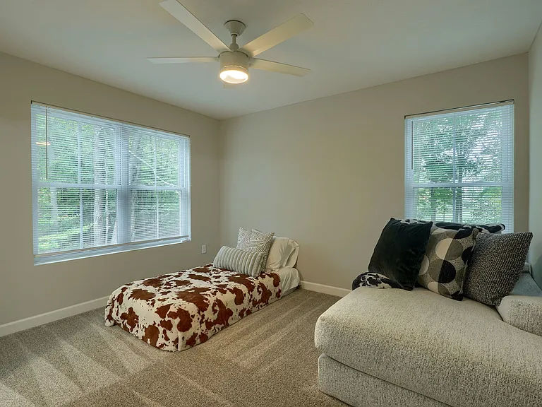 273 Hyatts Rd — Photo 8