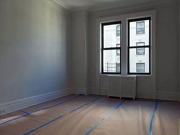 4th image of 2586 Broadway #5E
