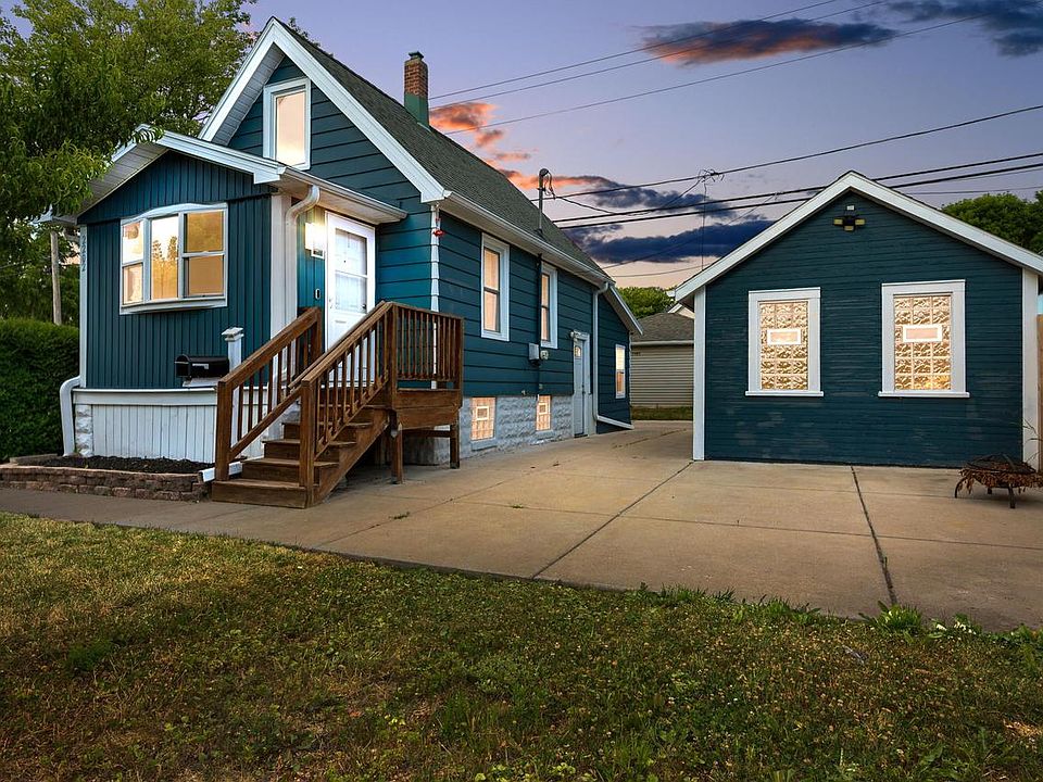 1st image of 2202 S 68th STREET