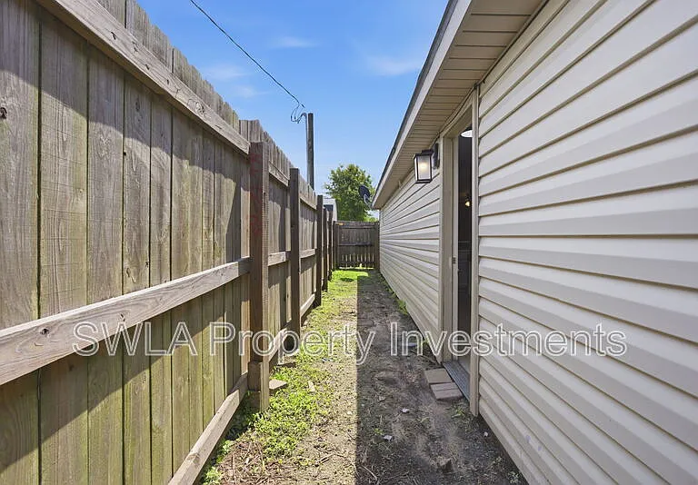 7645 Ling Rd — Photo 10