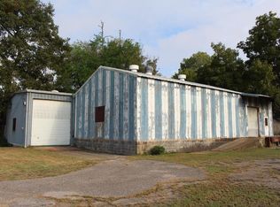 219 Elm St, Shaw, MS 38773