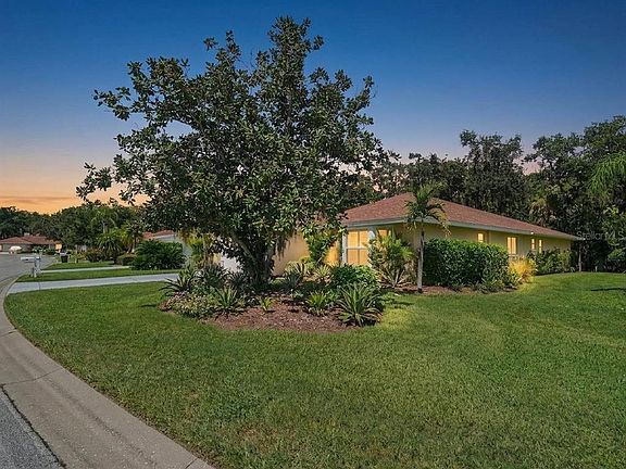 3rd image of 3432 BROOKRIDGE LANE