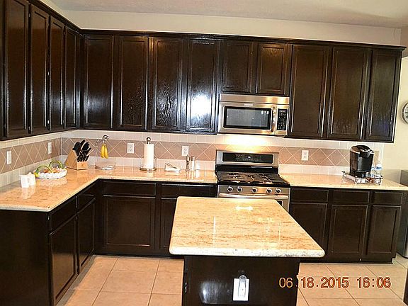 2nd image of 10038 Linenhall Dr