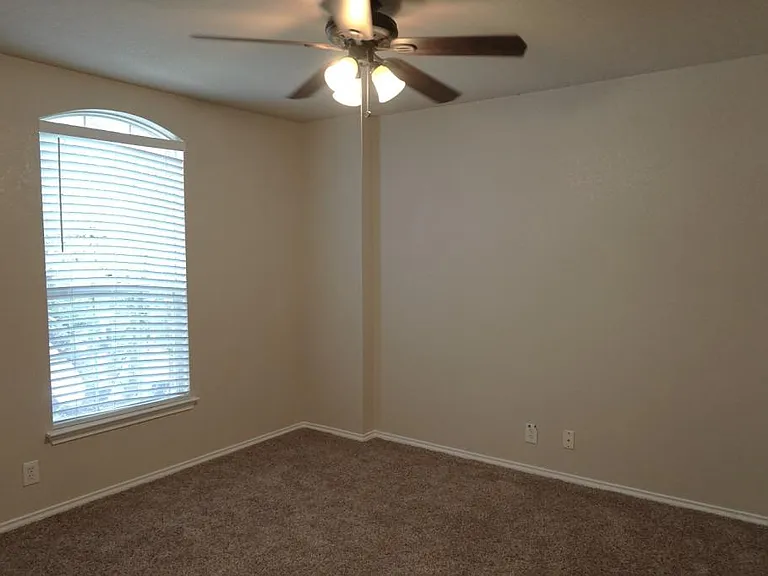 26610 Sparrow Rdg — Photo 30