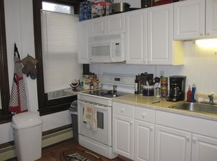 314 Gay St APT 1, Phoenixville, PA 19460
