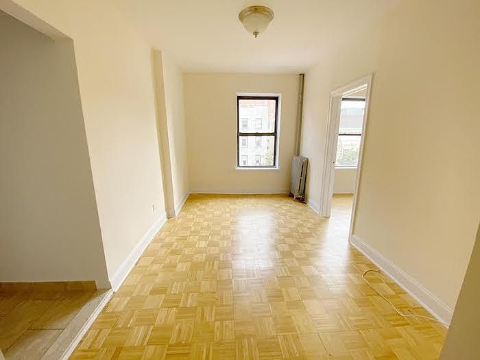 1st image of 310 W 14th St APT 3B