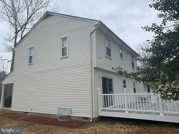 3rd image of 3448 Williamsburg Dr