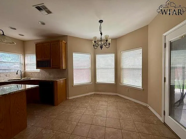 4929 Cypress Ave — Photo 15