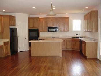 1st image of 18140 Turnberry Dr
