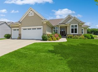 3375 Newcastle Rd, Marion, IA 52302