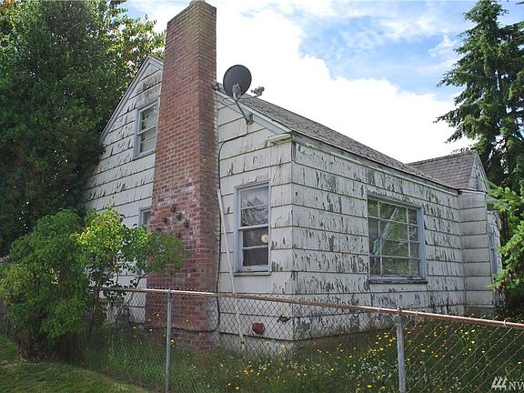 4th image of 6317 S Thompson Ave