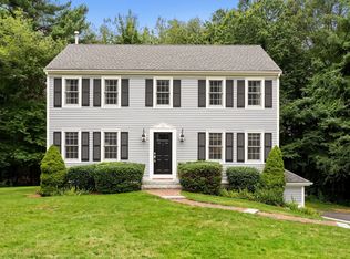 13 Bayberry Rd, Raynham, MA 02767