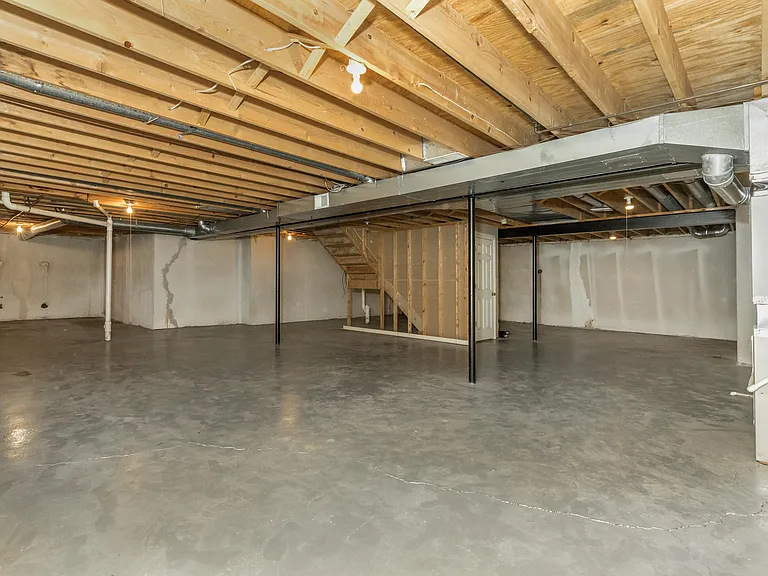 37743 Avon Ln — Photo 26