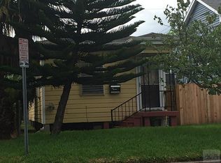 723 Winnie St, Galveston, TX 77550