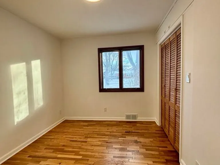 325 Winwood Ave — Photo 21