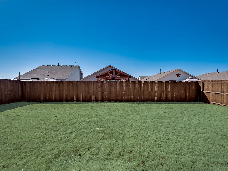 305 Falling Star Dr — Photo 26