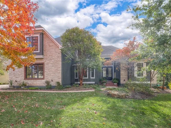 9617 W 150th St, Overland Park, KS 66221