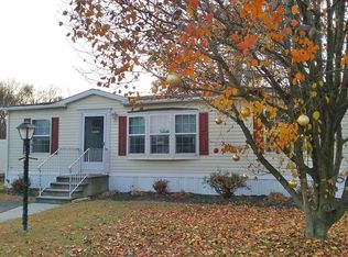 162 Robin Dr, West Deptford, NJ 08066