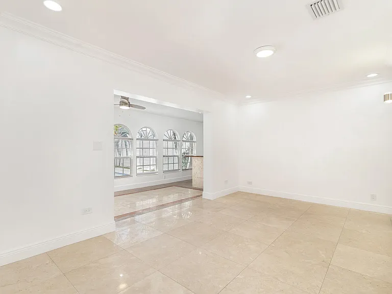 3517 N Flagler Dr — Photo 8