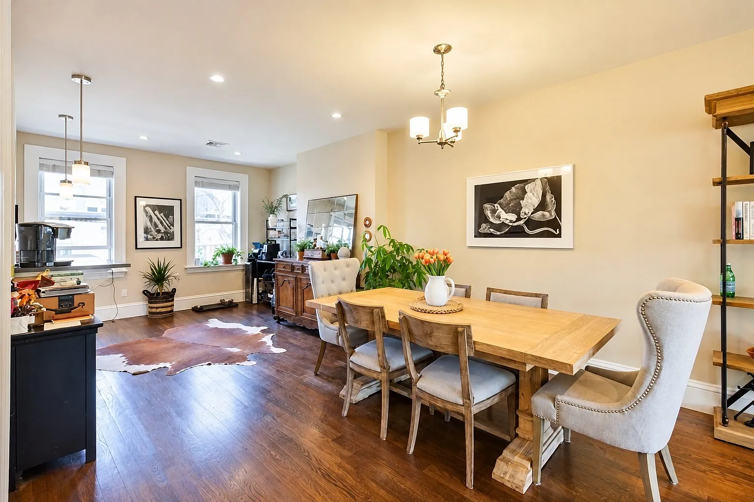 3 bed, 2.5 bath, 1800 sqft, $8,200 — Photo 4