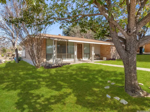 4403 Diamondhead Dr, San Antonio, TX 78218