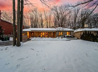 133 Mineola Rd E, Mississauga, ON L5G 2E7