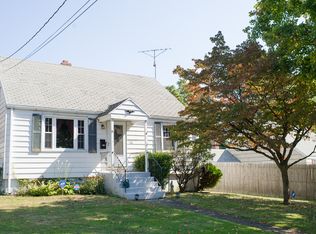 140 Claudia Dr, Stratford, CT 06614