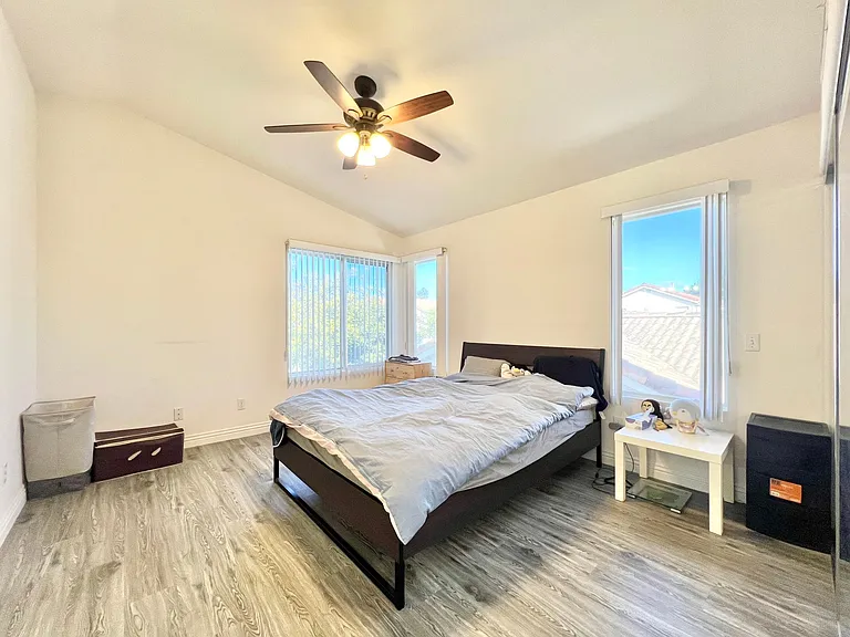 8315 Gold Coast Dr #2 — Photo 7