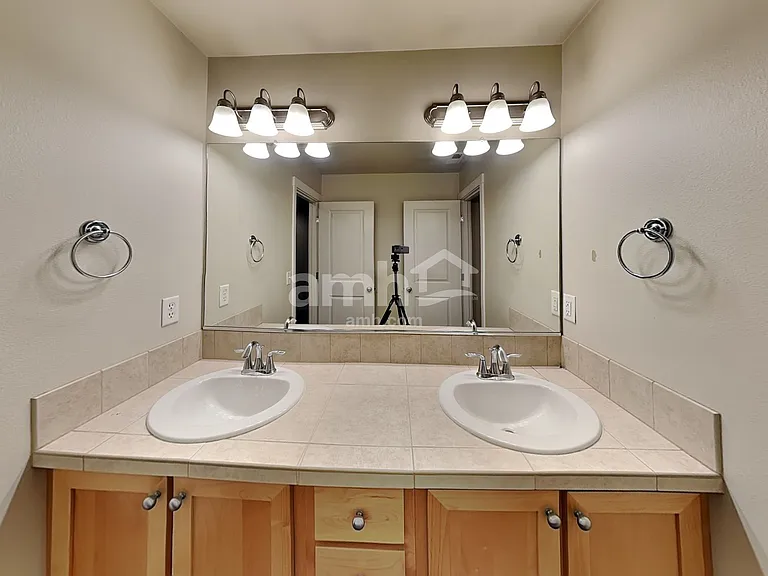 1378 Alpine Lakes St SE — Photo 17
