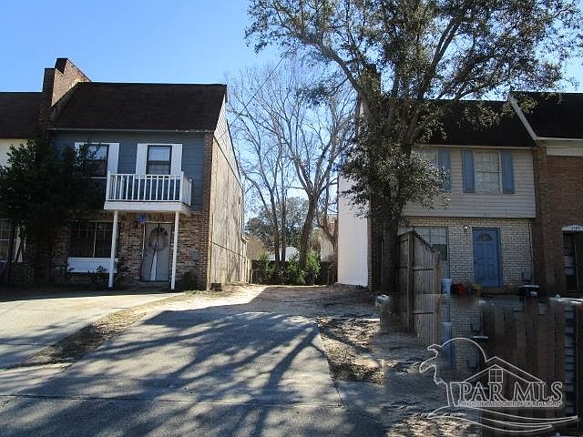 2nd image of 2113 E Langley Ave