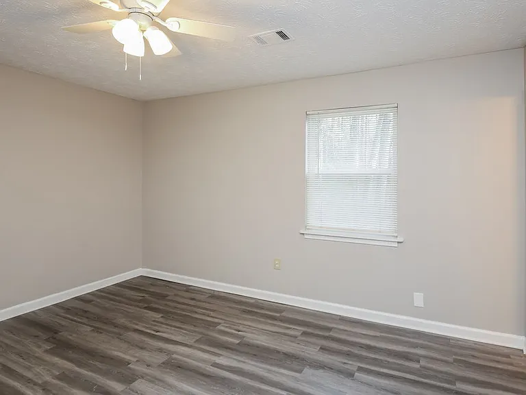 5961 Garner Rd SW — Photo 10