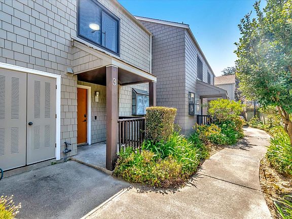3rd image of 75 Hyde Ct APT 3