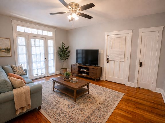 5th image of 2622-26 S Kingshighway Blvd #2622-2W