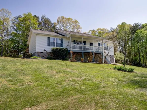169 Upper Bison Rd, Newport, TN 37821